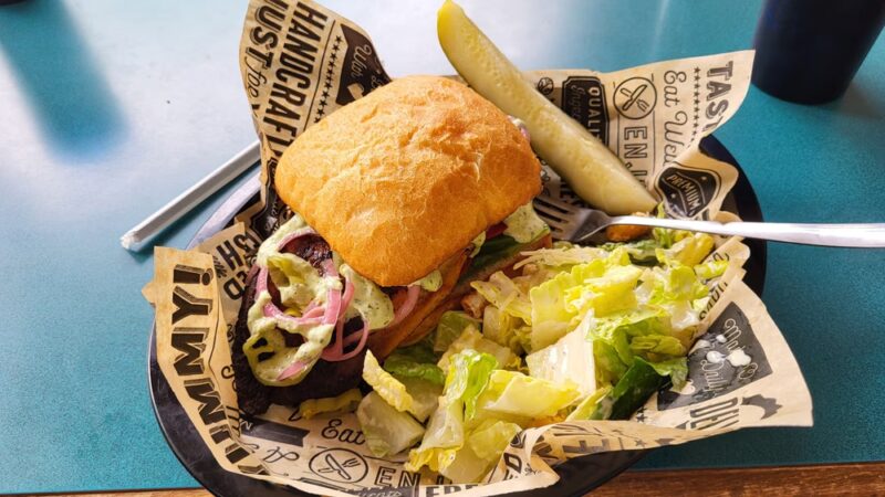 Hell's Canyon Inn - Halfway, OR