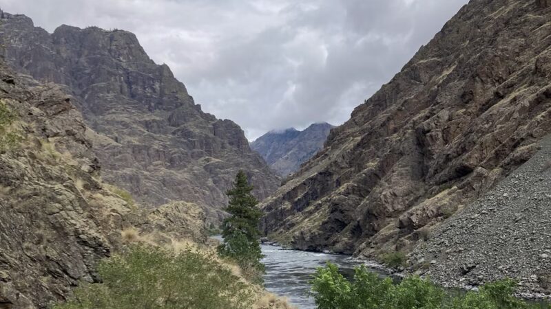 Hell's Canyon Inn - Halfway, OR