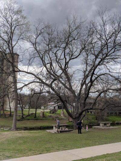 Schadler Meadow Park - Hamilton, TX