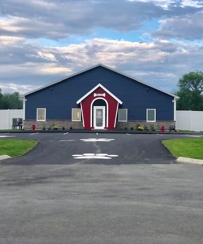 Zucco's Dog House - Hampden, ME