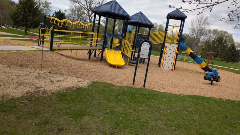 Hartbrook Park - Hartland, WI