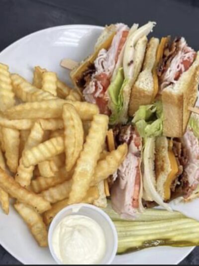 Lucky's Pub - Hayward, MN