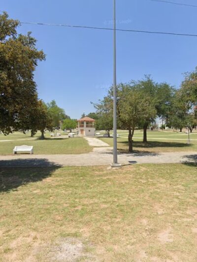 Hebbronville Plaza - Hebbronville, TX