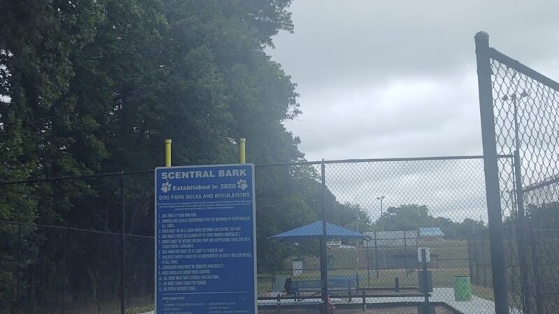 Scentral Bark Dog Park - Henderson, NC