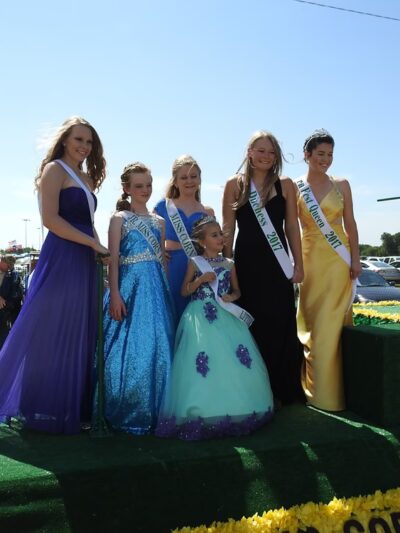 Holland City Park - Holland, TX