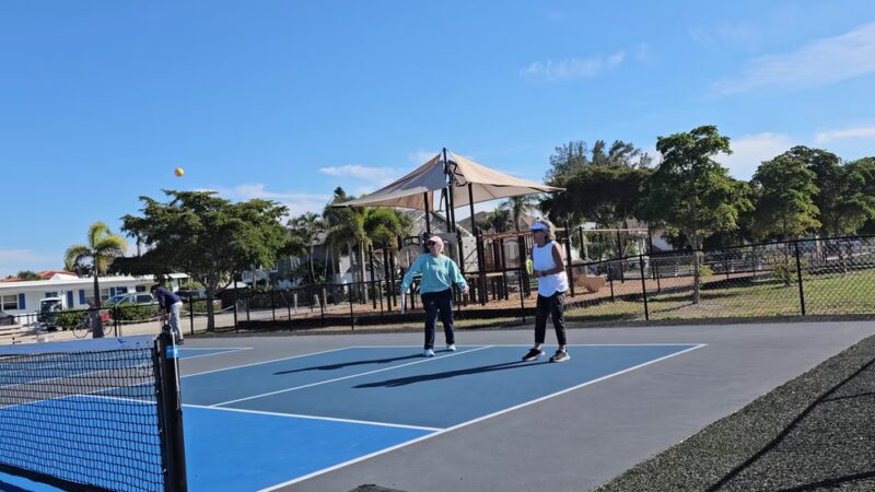 Scentral park dog Park - Holmes Beach, FL