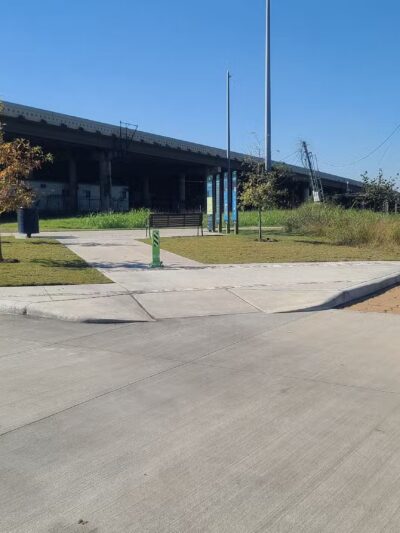 Bayou Greenways Park Trailhead & Parking - Houston, TX