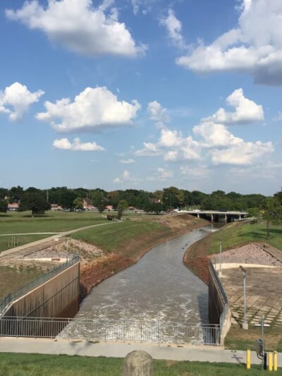 Noble Road Trail Parking Lot - Houston, TX