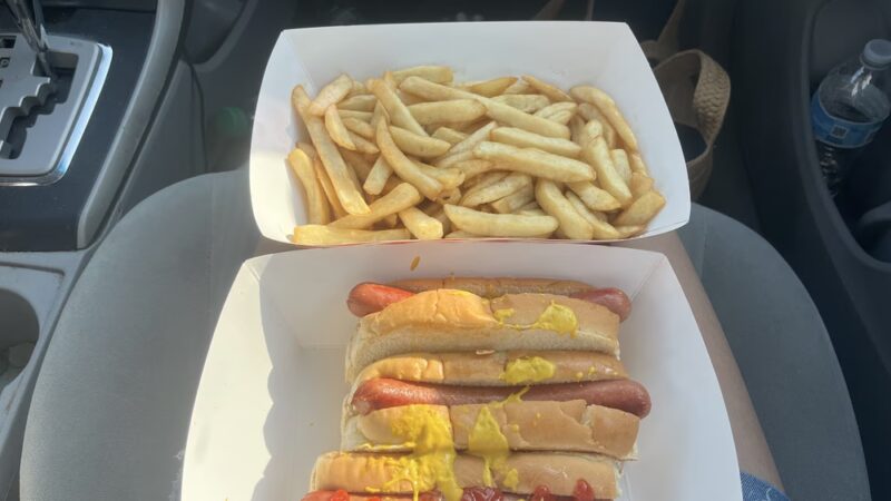 Daddy's Dogs - Hull, MA