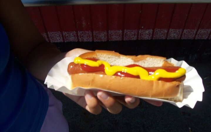 Daddy's Dogs - Hull, MA