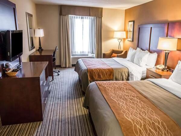 Comfort Inn at the Park - Hummelstown, PA