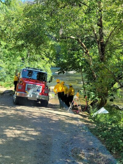 Gravel Bin Raft Launch - Idleyld Park, OR