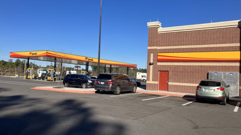 Dog Park at Love's Travel Stops - Jacksonville, FL