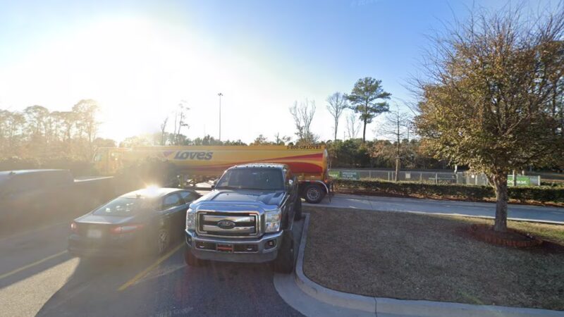 Dog Park at Love’s Travel Stops - Jacksonville, FL
