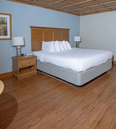 Lake Cumberland State Resort Park - Jamestown, KY