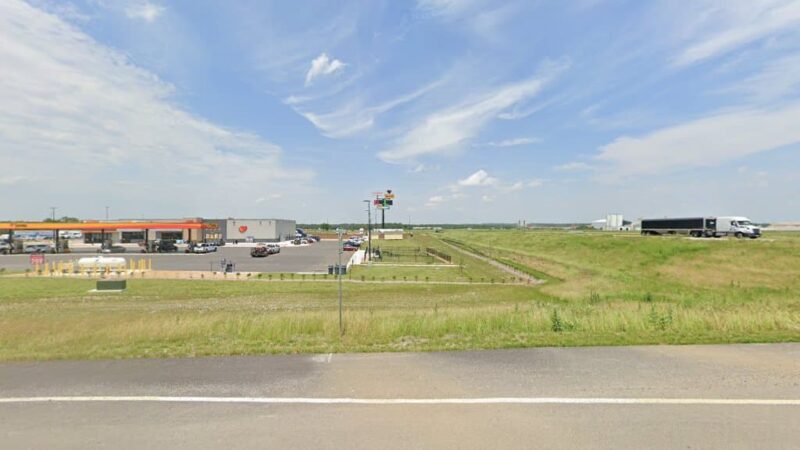 Dog Park at Love's Travel Stops - Jasper, MO