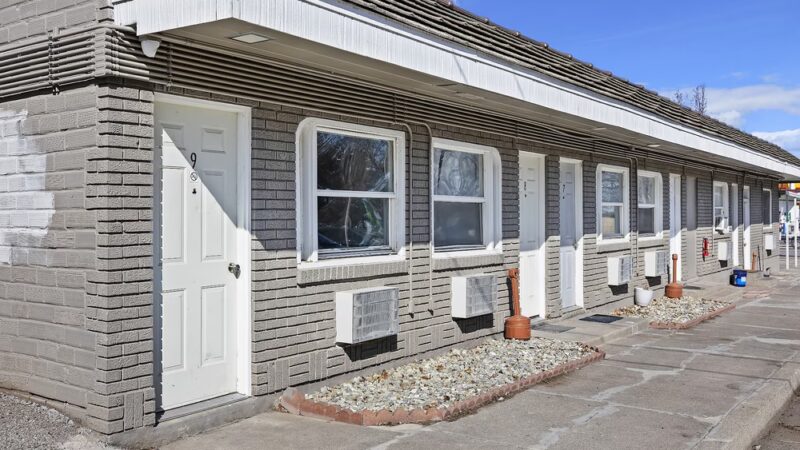 Towles Motel - Jerome, ID