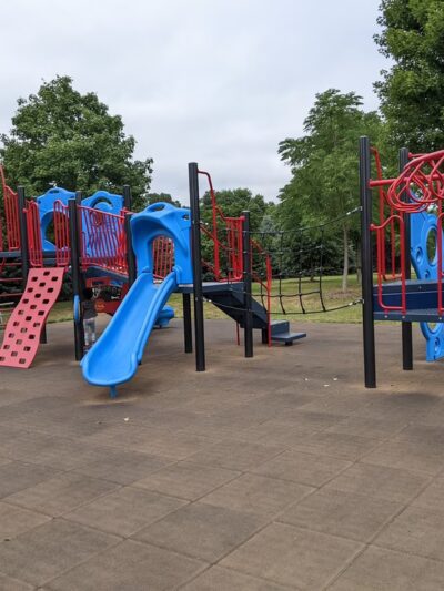 Ray Schleihs Park - Johnston, IA