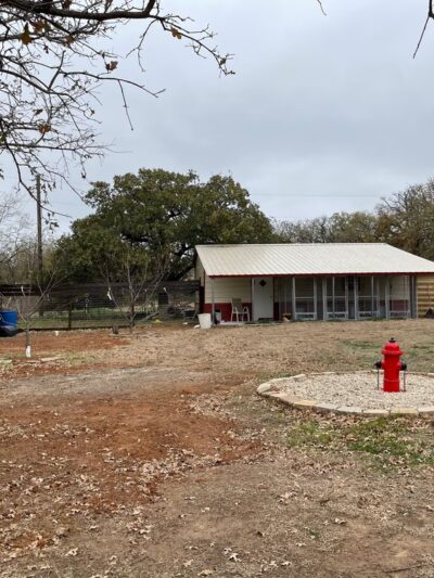 Oak Tree Kennels, Joshua, TX - Joshua, TX