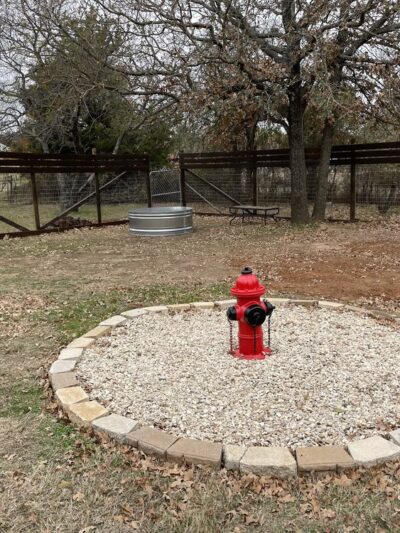 Oak Tree Kennels, Joshua, TX - Joshua, TX