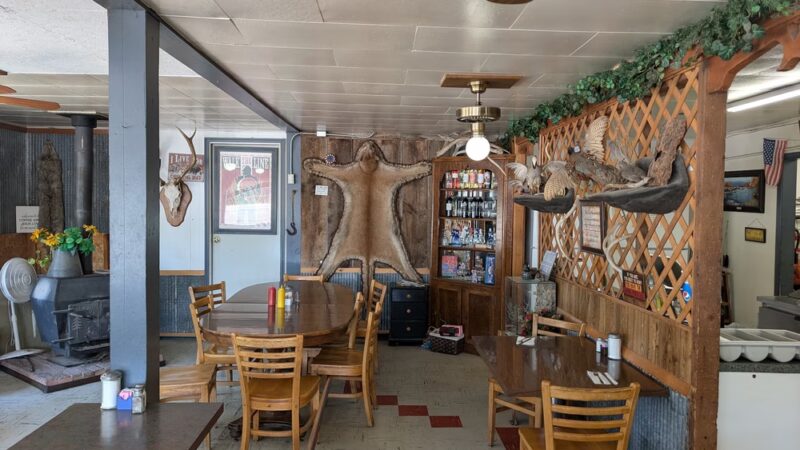 Oasis Cafe & Motel - Juntura, OR