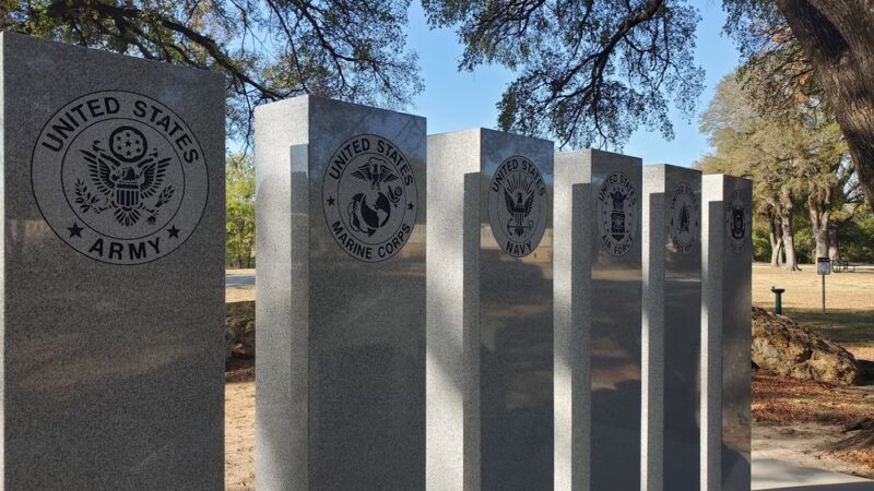 Bishop Park - Justin, TX