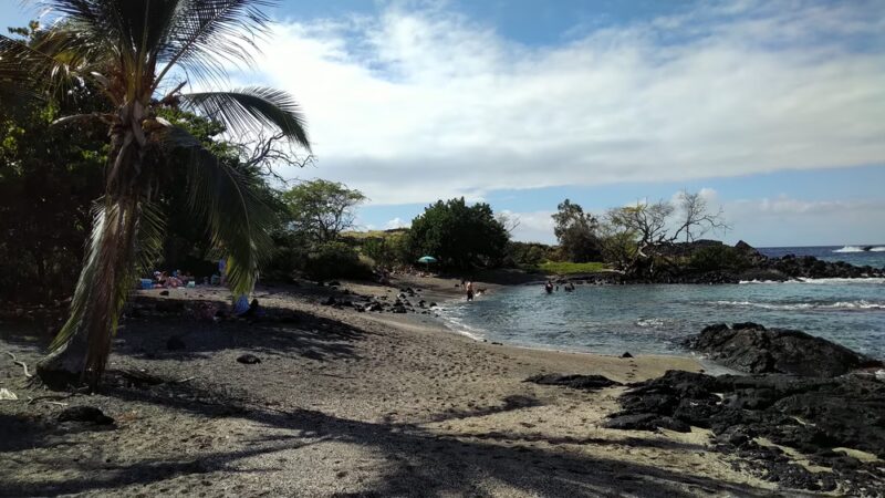 Kona Dog Beach - Kailua-Kona, HI