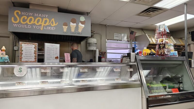 Iowa’s Best Burger Café - Kellogg, IA