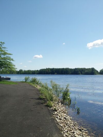 Bixler Lake Public Access Boat Launch - Kendallville, IN