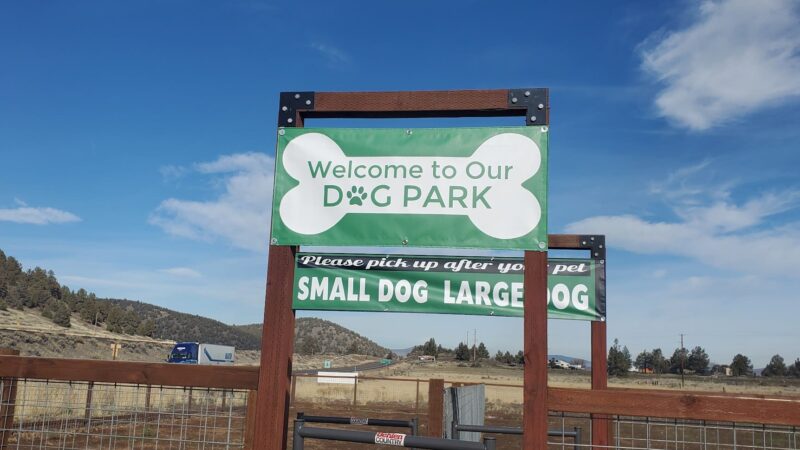 Sinclair's Dino-Dog Park - Klamath Falls, OR