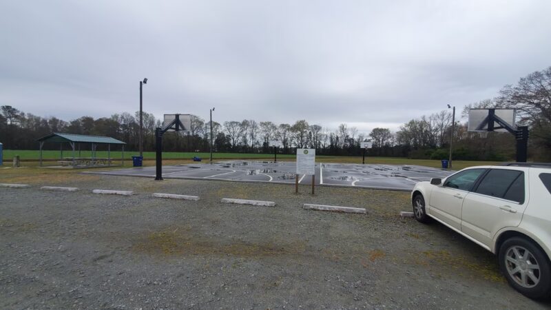 La Grange basketball park - La Grange, NC