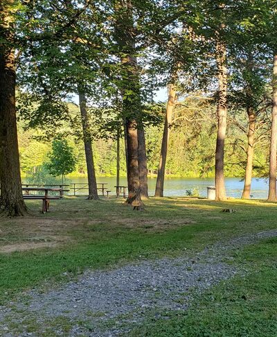 Lakeside Loop Trailhead - La Vale, MD