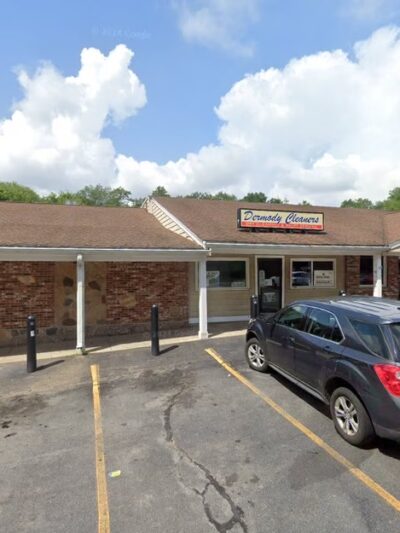 K & J Doggy Palace - Lakeville, MA