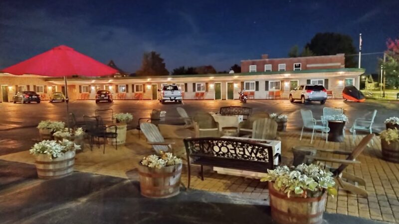 The Lancaster Motel - Lancaster, NH