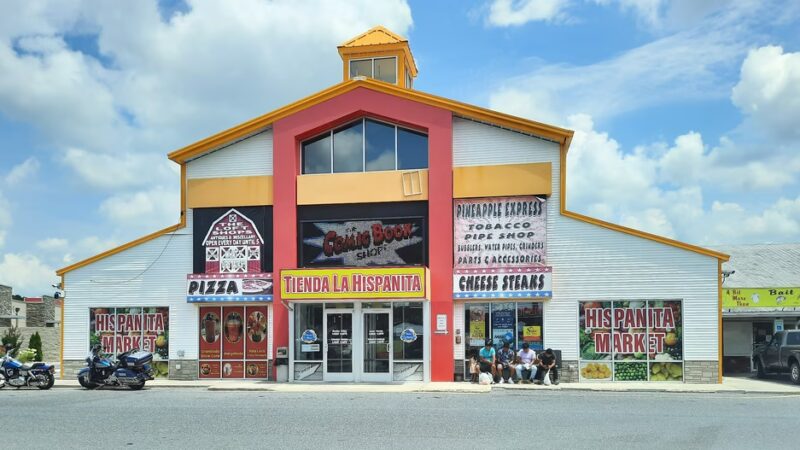 Laurel Junction Flea Market - Laurel, DE