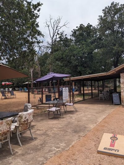 Dog House Drinkery & Dog Park - Leander, TX