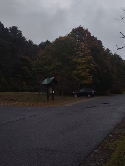Upper Goose Pond Trail/AT Parking - Lee, MA