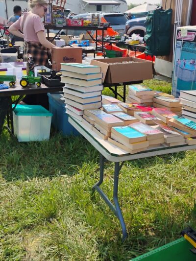 Wolf's Giant Animal Swap Meet - Ligonier, IN