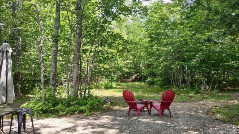 Schlafman's Hollow Solar Camping Cabin Rentals, Lincoln, Me. - Lincoln, ME