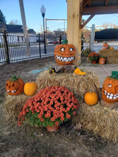 Graziano Square - Lisbon, ME