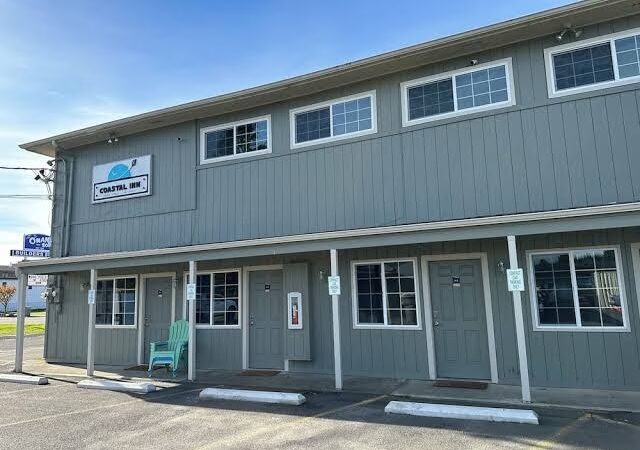 Coastal Inn and Suites - Long Beach, WA