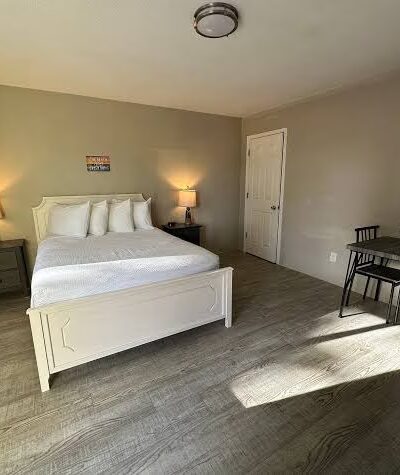 Coastal Inn and Suites - Long Beach, WA