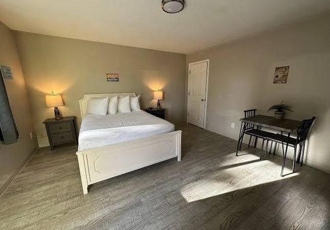 Coastal Inn and Suites - Long Beach, WA