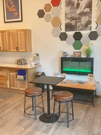 Fireside Inn and Saloon - Long Beach, WA