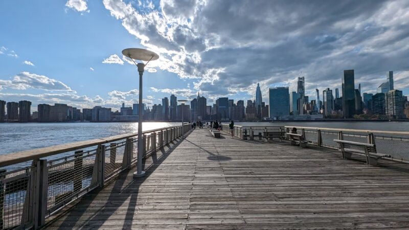 Gantry Plaza State Park Recreational Dock - Long Island City, NY
