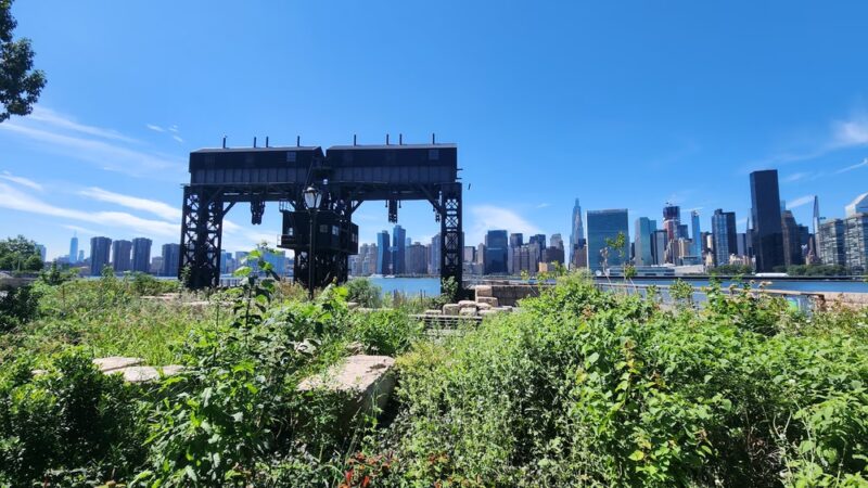 Gantry Plaza State Park Recreational Dock - Long Island City, NY