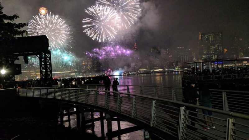 Gantry Plaza State Park Recreational Dock - Long Island City, NY