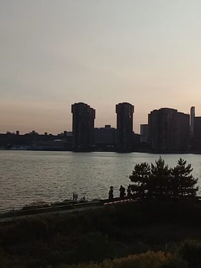 Hunter's Point South Park Extension - Long Island City, NY