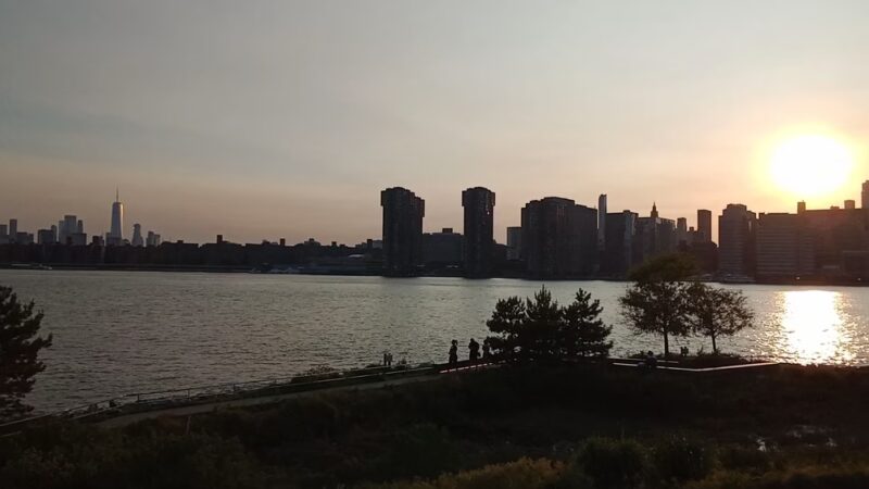 Hunter's Point South Park Extension - Long Island City, NY