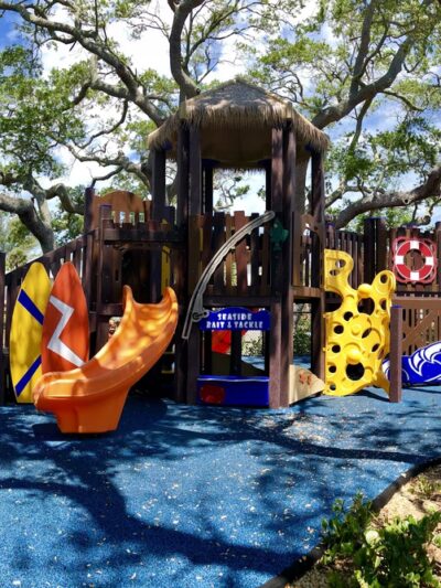 Bayfront Park Recreation Center - Longboat Key, FL